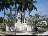 Photo by Kate | Key West  statue,